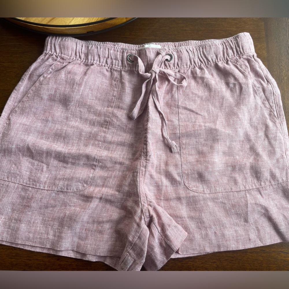 Nantucket red drawstring linen shorts